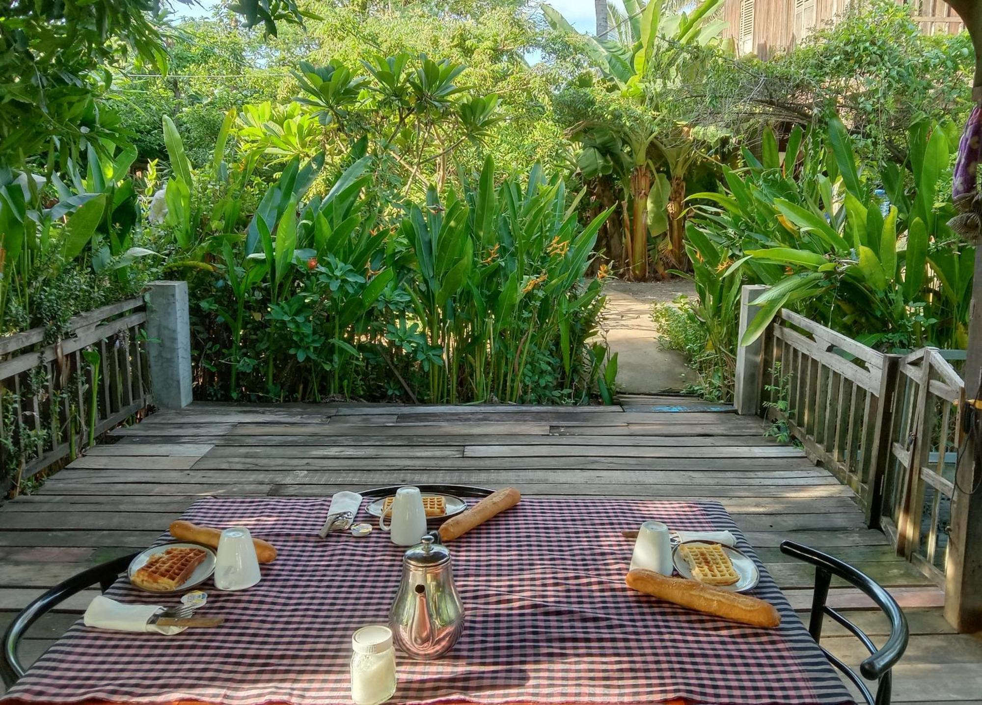 O'Hamok Family Homestay Battambang Eksteriør bilde